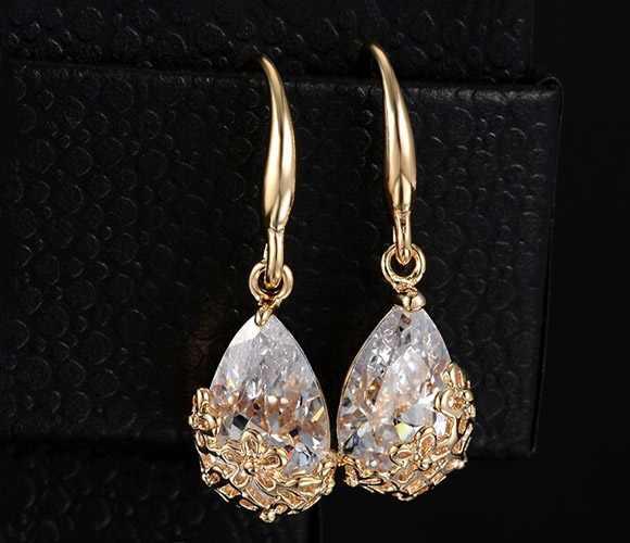 Womens Romantic Crystal Water Drop Earrings - Jungle.lk