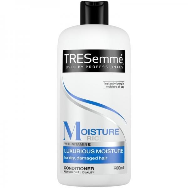 TRESemme Moisture Rich Luxurious Moisture Conditioner 900ml