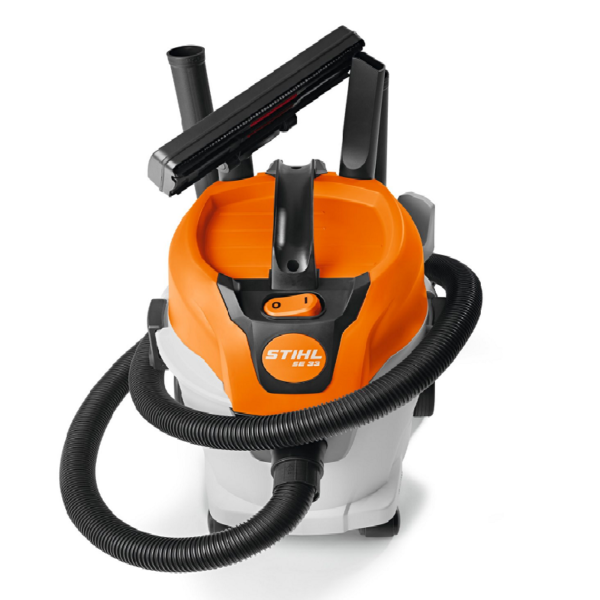 STIHL 1400W 12L Vacuum Cleaner - SE 33